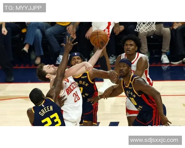 勇士与火箭一月对决回顾及精彩瞬间分析