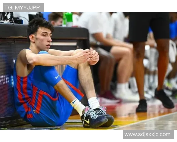 霍姆格伦复出首战表现惊艳7次盖帽助力雷霆重建成功